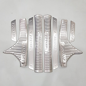 Bộ Ốp bậc, Nẹp bước chân INOX dành cho xe VinFast Fadil