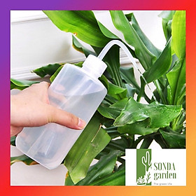 Mua BÌNH TƯỚI VÒI CONG CHO SEN ĐÁ XƯƠNG RỒNG (500ml)