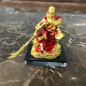 Tượng Quan Công trang trí taplo ô tô và bàn làm việc A72505: Kích thước: 95×125MM, Chất liệu Hợp kim đồng và pha lê