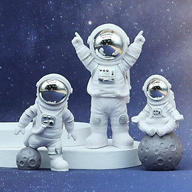 3Pcs Astronaut Statues Sculpture Figurine Ornament Home Arts and Crafts Desktop Accessories Tabletop Decoration