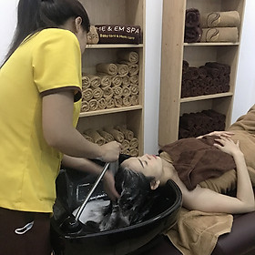 Gội Đầu Thảo Dược Tại MẸ&EM SPA