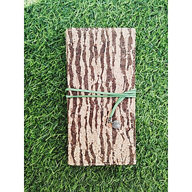 Sổ giấy nâu vân vỏ gỗ khuy buộc