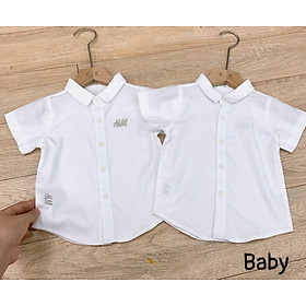 Áo sơ mi bé trai 6-36 tháng màu trắng cộc tay thêu chữ HM, Áo hè cho bé vải thô thoáng mát