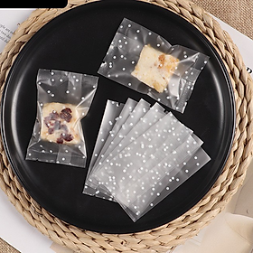 Mua Túi gói kẹo Nougat  Túi đựng bánh cookie  vỏ túi đóng kẹo hạnh phúc size 5.5x8.5 cm (trong chấm bi)