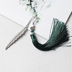 Bookmark Lông vũ kim loại gắn tua rua - Xanh rêu