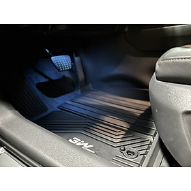 Thảm lót sàn xe ô tô TOYOTA CAMRY 2025+ Nhãn hiệu Macsim 3W chất liệu nhựa TPE đúc khuôn cao cấp màu đen màu be