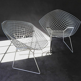 Mua Ghế thư giãn Diamond 2 thép sơn tĩnh điên màu trắng có thể dùng ngoài trời - outdoor và trong nhà indoor HCM