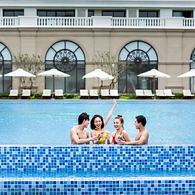Gói 3N2Đ Vinpearl VinHolidays Fiesta 4* Phú Quốc - 02 Bữa Buffet Sáng, 01 Lần Vui Chơi VinWonders Hoặc Vườn Thú Safari, Tặng Voucher Grand World 300k, Hồ Bơi Lớn, Khách Sạn Nằm Trong Quần Thể Grand World