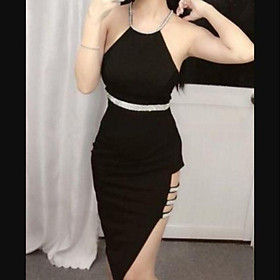 Đầm body yếm xẻ tà phối kim tuyến