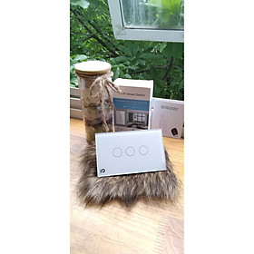 Mua CÔNG TẮC WIFI 3 NÚT BẤM MÀU TRẮNG - ĐIỀU KHIỂN QUA APP TUYA & SMART LIFE