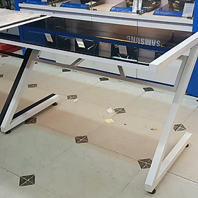 Bàn máy tính chân chữ Z kính cường lực - Trắng
