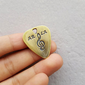 Mua Mặt dây chuyền hình Pick gảy đàn Guitar