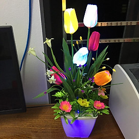 Hoa tulip trang trí có đèn 6 bông cao 42 cm