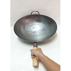 CHẢO(QUÁNH) THÉP CÁN GỖ 42CM CÓ QUAI XÁCH.