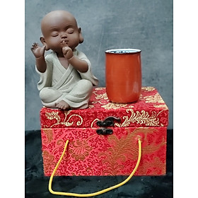 Tượng Chú tiểu không nói (Tặng kèm ly trà gốm Nhật) - CT08