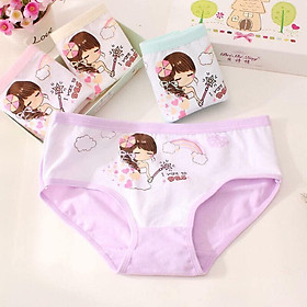 Quần chip tam giác bé gái set 4 cái 4 màu cô gái cầm cây