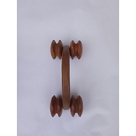 Dụng cụ massage N H home bằng gỗ hương 4 bánh lăn