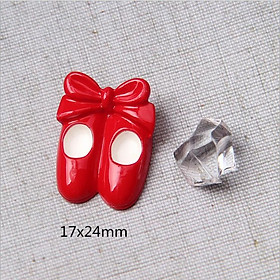 Charm giày xinh và áo bơi cho bé làm trang trí vỏ ốp điện thoại, dán Jibbitz, DIY