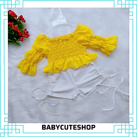Quần áo thời trang bé gái sét áo vàng hoa và quần trắng nhún sành điệu 8-24kg