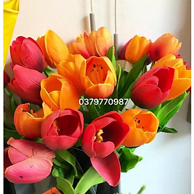 Hoa lụa - Hoa tulip. Hoa tulip giả 1 bông trang trí phòng để bàn làm việc chất liệu lụa cao cấp giống thật làm hoa cưới