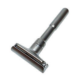 Dao cạo râu cổ điển 2000S