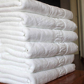 Mua Combo khăn tắm và Thảm chân khách sạn