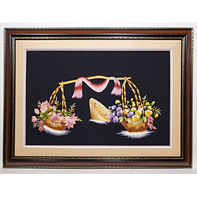 Tranh thêu tay nghệ thuật - Gánh hoa