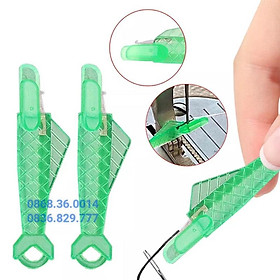 Mua Dụng cụ Xỏ kim  xuyên chỉ hình cá