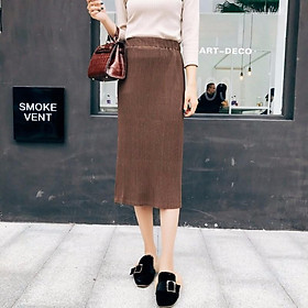 Tuyệt chiêu phối đồ với chân váy len dài vừa ấm áp lại sành điệu   BlogAnChoi