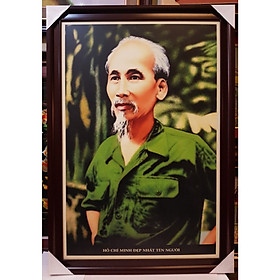 Tranh in dầu cao cấp Bác Hồ mặc áo bộ đội