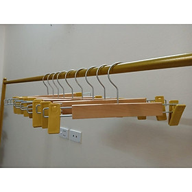 Mua combo 10 kẹp gỗ đầu kẹp nhựa người lớn  móc kẹp người lớn đầu kẹp nhựa.phụ kiện cho shop thời trang siêu thị