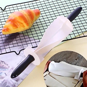 Mua Dụng cụ làm bánh sừng bò/ dao cắt bánh tam giác