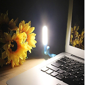 Combo 10 Đèn LED cổng USB siêu sáng (Giao màu ngẫu nhiên)