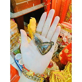 Mua Mặt dây chuyền nuốt vận xui