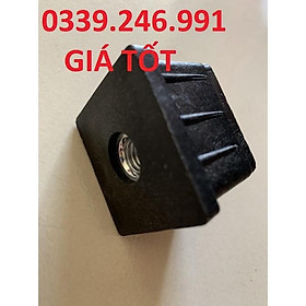 Mua 10 nắp bịt vuông 25x25 eecu 8  đầu bịt có ren đút trong ống hộp vuông 25x25 giúp tăng chỉnh chiều cao cho bàn ghế