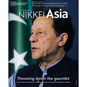 Ảnh bìa Tạp chí Tiếng Anh - Nikkei Asia 2023: kỳ 31: THROWING DOWN THE GAUNTLET