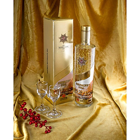 Rượu Men' Vodka Sheriff Gold Star 30% chai 565ml