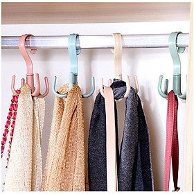Mua Móc Nhựa Xoay 4 Chấu Tiện Dụng