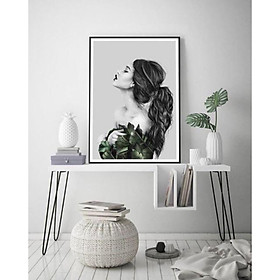 Mua Tranh treo tường Canvas tranh Cô gái ôm lá 50x70cm ( kèm theo khung )