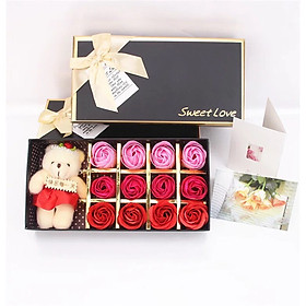 Hộp hoa sáp 12 bông kèm gấu Hàn Quốc