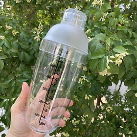 Mua Bình lằc pha chề bằng nhựa 350-530-700ml