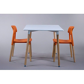 Bộ bàn ghế Juno Sofa KT 1m2 x 80 cm x cao 75 cm  và ghế chân gỗ sồi, mặt nhựa PP