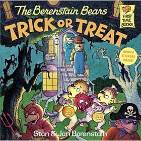 Sách - Berenstain Bears Trick Or Treat by Jan Berenstain (US edition, paperback)
