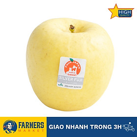 Táo vàng Silver Fuji Nhật Bản size 26 - Lớp vỏ mỏng, màu trắng vàng như sữa, có hương thơm ngọt ngào kèm vị ngọt vừa miệng - 430G