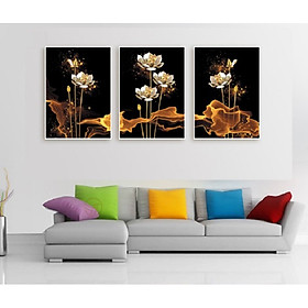 Mua Tranh bộ 3 Bức - Tranh treo phòng khách-Tranh treo tường Hoa Sen S25863/Gỗ MDF cao cấp phủ kim sa/ Chống ẩm mốc  mối mọt/Bo viền góc tròn