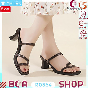 Dép nữ quai ngang 5p RO564 ROSATA tại BCASHOP gót kiểu dấu phẩy lạ mắt kết hợp kiểu dây đan độc đáo, sang trọng