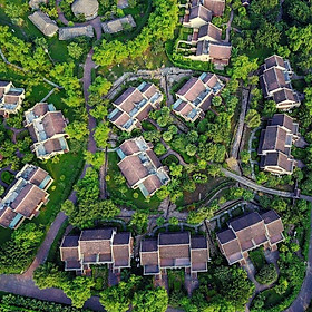 Emeralda Resort 5* Ninh Bình - Vui Chơi Trong Ngày, Gồm Bữa Trưa, Tham Quan Đầm Vân Long, Thoải Mái Tắm Hồ Bơi