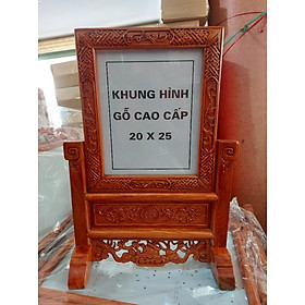 Khung ảnh thờ,khung hình thờ gỗ hương điêu khắc hoa văn 25 x 35 cm