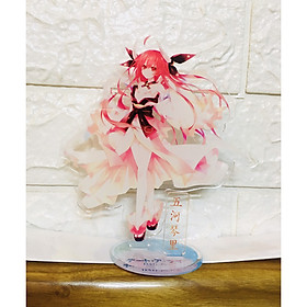 Standee tượng mica trong Date A Live