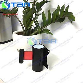 Cột chắn dây kéo gắn tường 2m màu đen với dây căng màu đỏ cao cấp